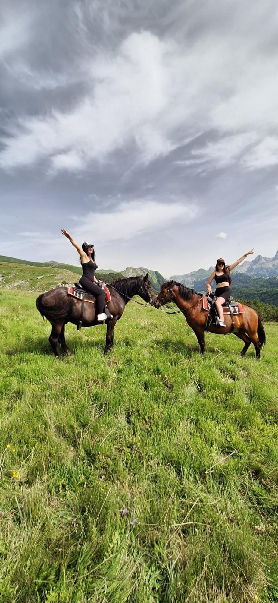 Katun Mokra Accommodation & Horseback Riding Подгориця Екстер'єр фото