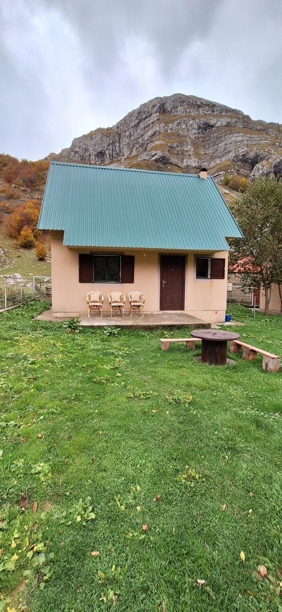Katun Mokra Accommodation & Horseback Riding Подгориця Номер фото